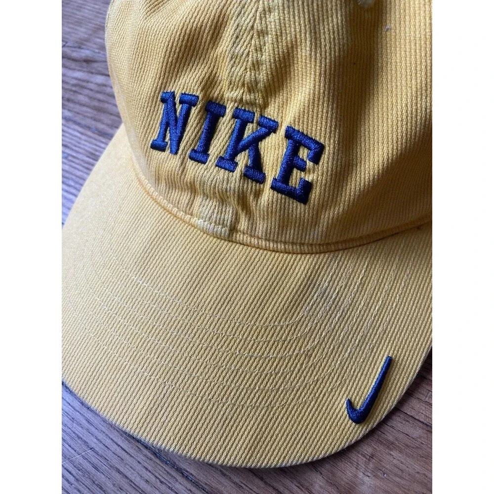 ULTRA RARE VINTAGE Y2K NIKE SPELLOUT YELLOW/BLUE CORDUROY ADJUSTIBLE HAT